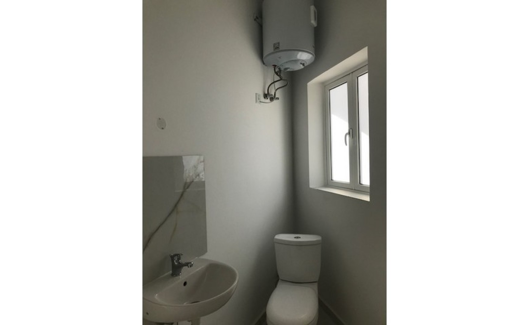 Shops for rent in Malta: Birkirkara 64sqm premises for rent