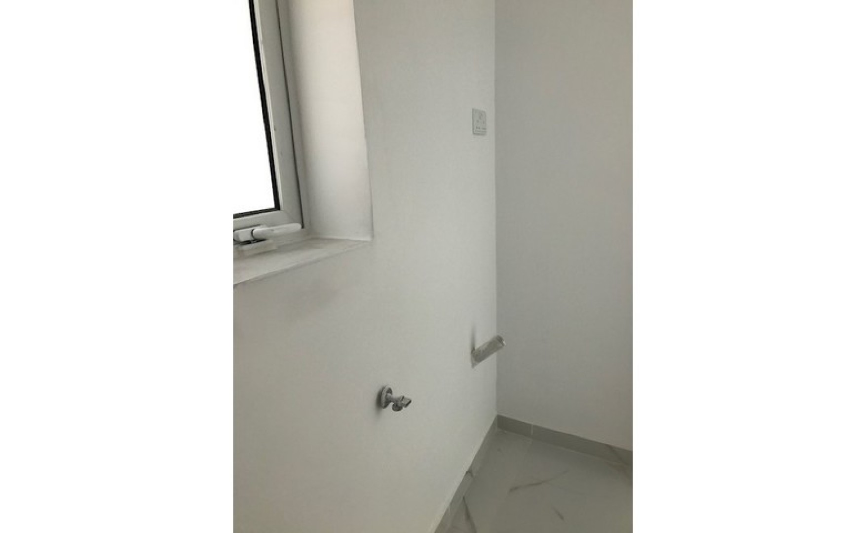 Shops for rent in Malta: Birkirkara 64sqm premises for rent