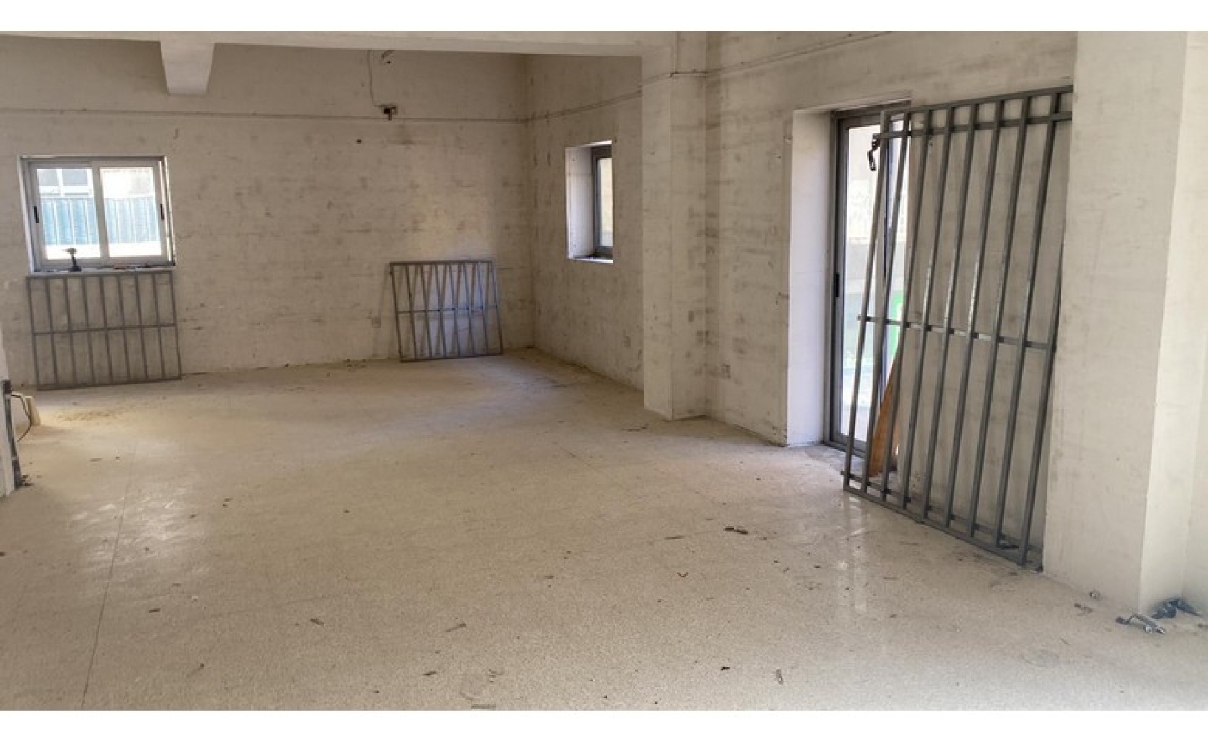 Office to let Malta: Msida 250sqm commercial premises for rent