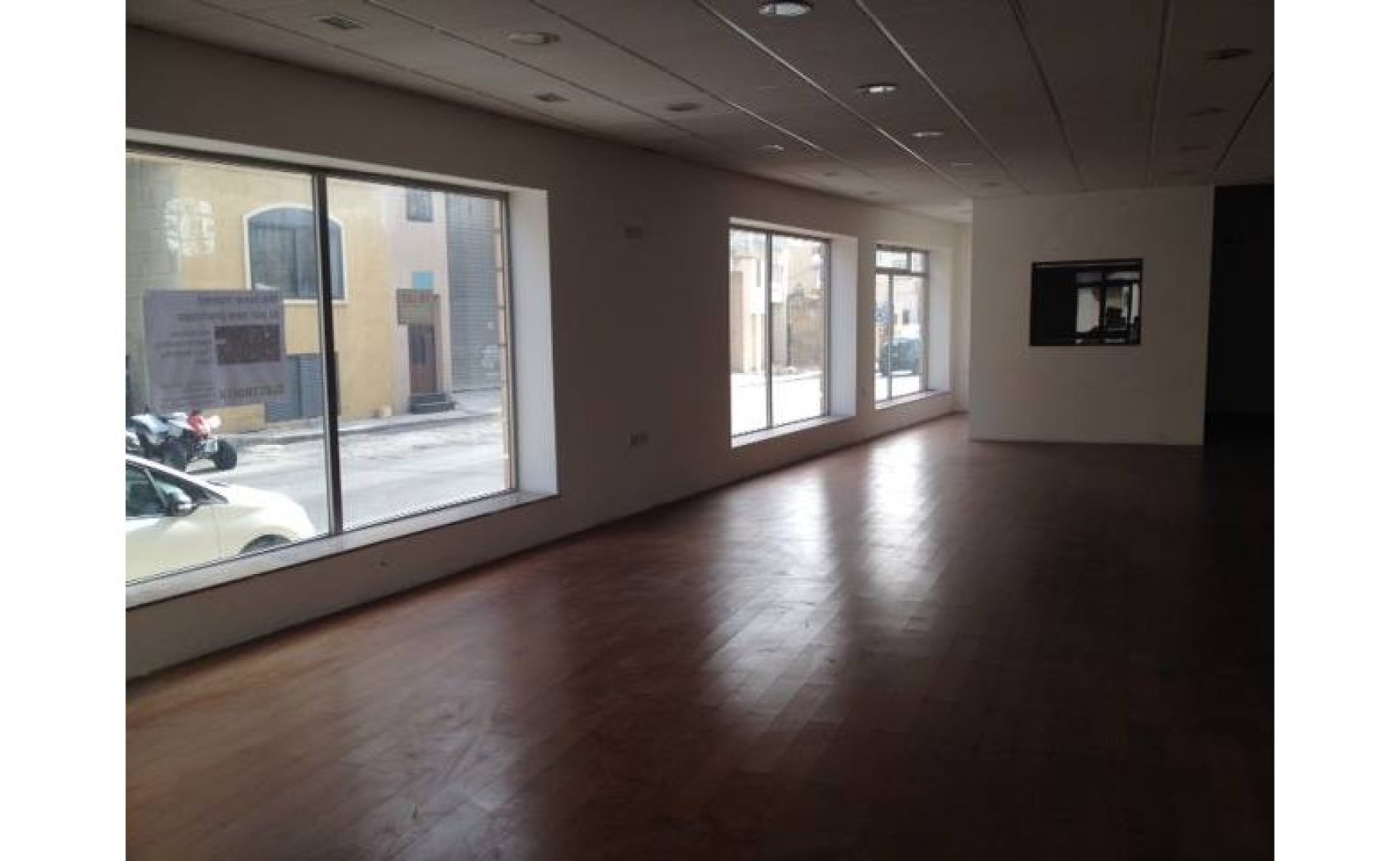 Shops for rent in Malta: Qormi 80sqm premises for rent