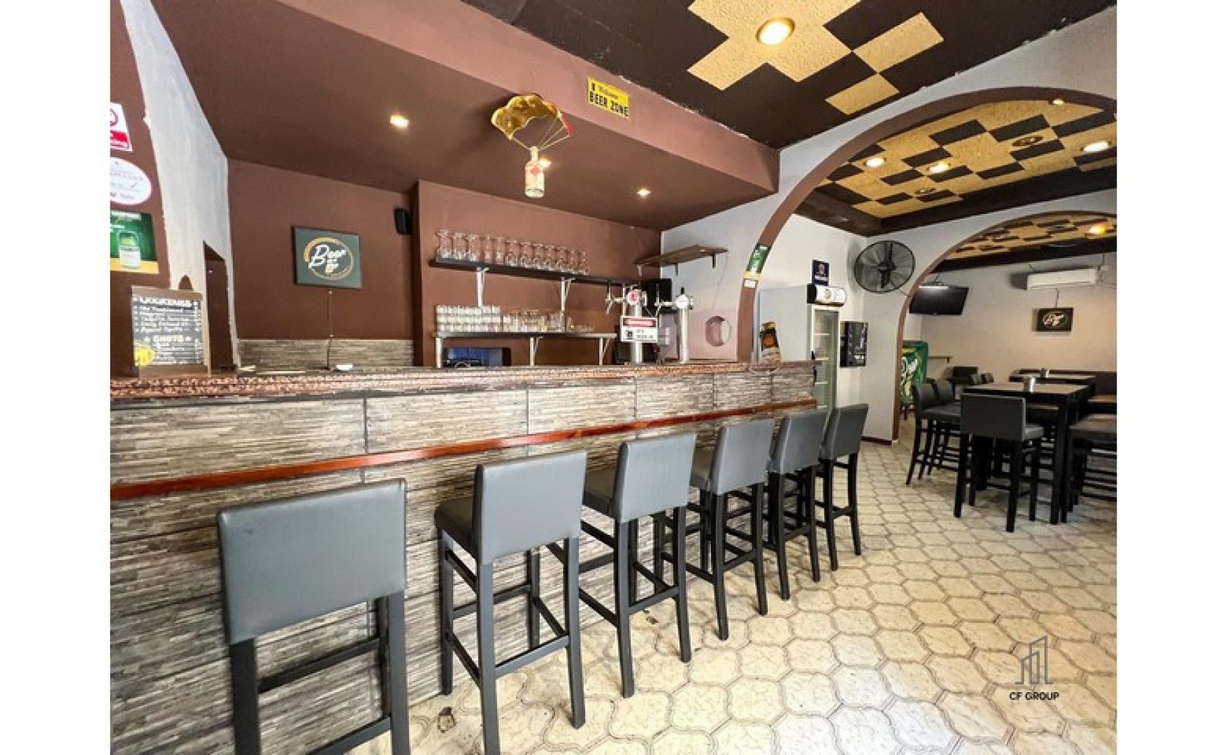 Bar for rent in Sliema