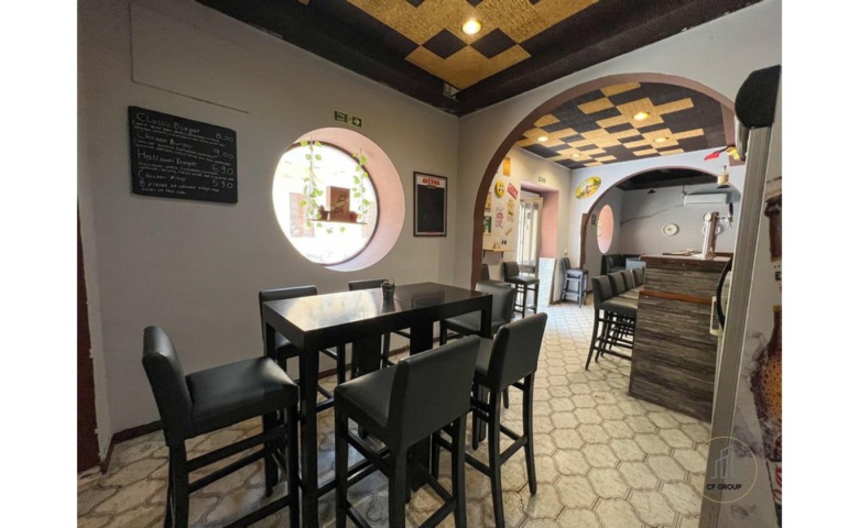 Bar for rent in Sliema