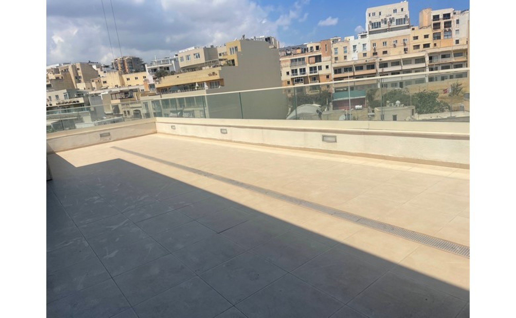 Penthouse Office with a terrace for rent in St Julians
