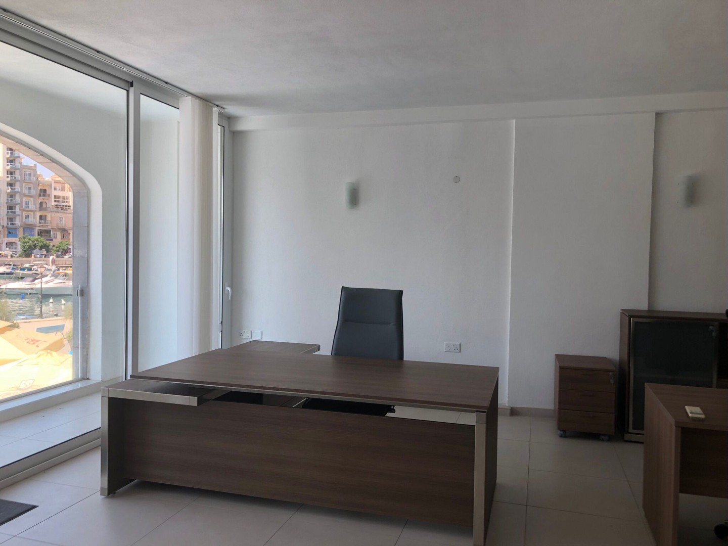 Offices for rent in Malta: St Julian's 142sqm commercial premises
