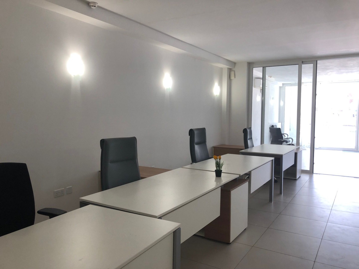 Offices for rent in Malta: St Julian's 142sqm commercial premises