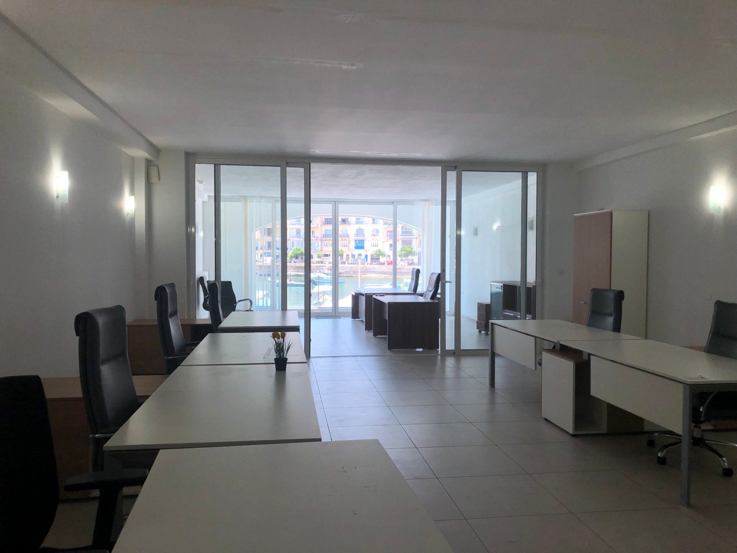 Offices for rent in Malta: St Julian's 142sqm commercial premises