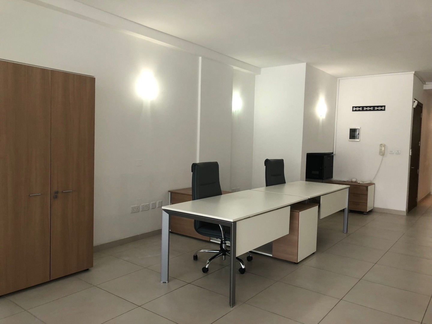 Offices for rent in Malta: St Julian's 142sqm commercial premises