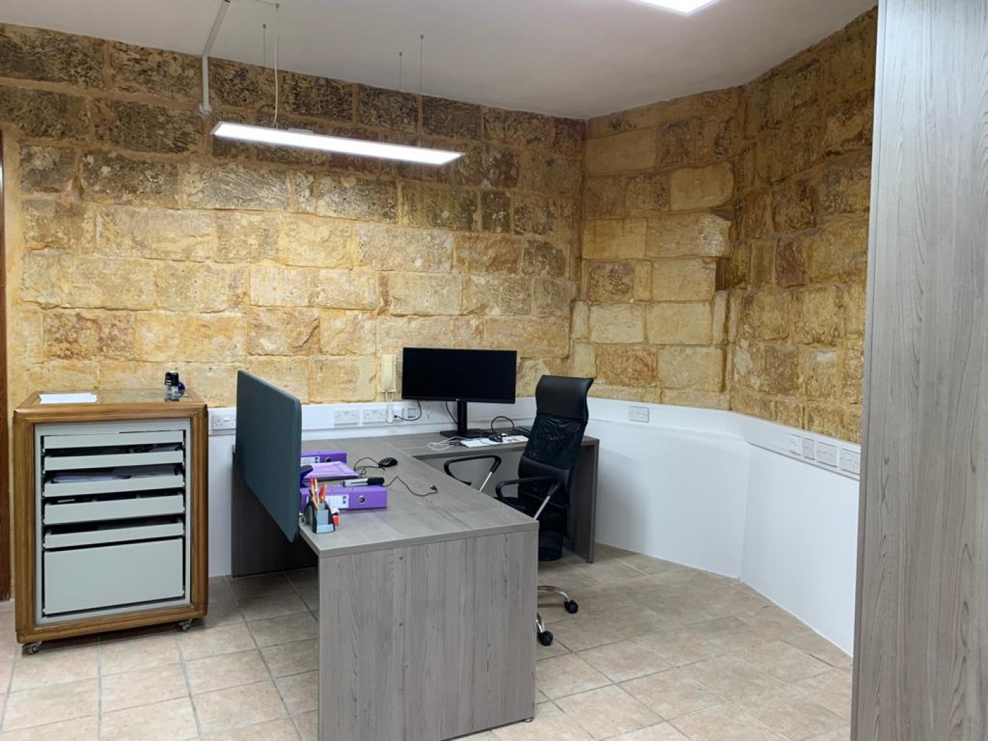 180sqm Office in Naxxar over 3 floors