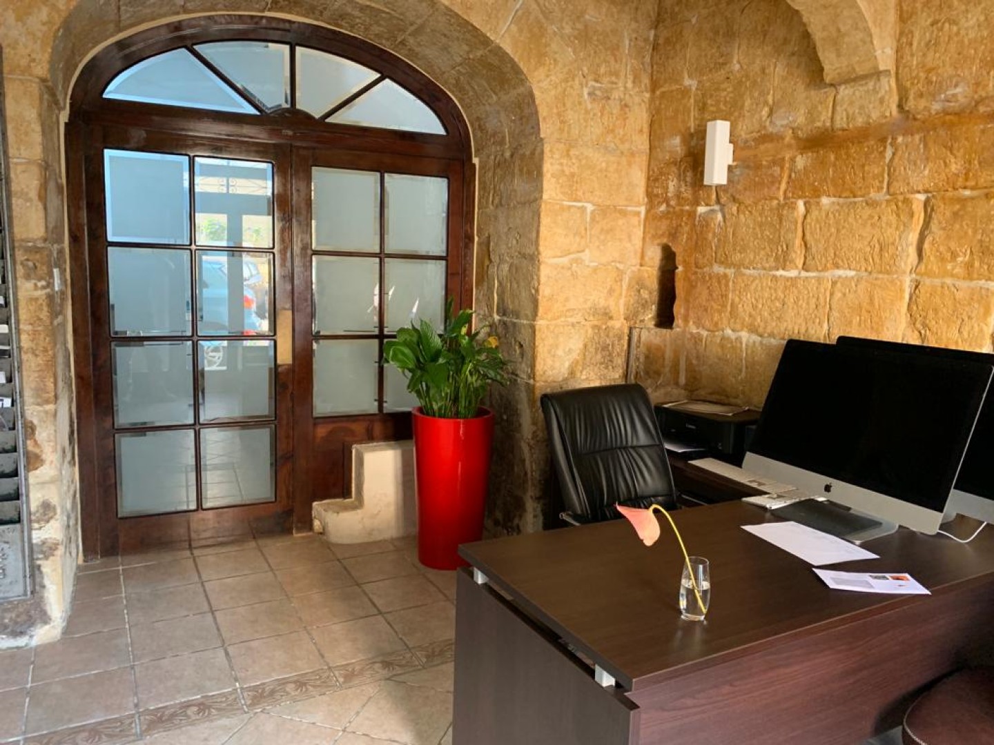 180sqm Office in Naxxar over 3 floors