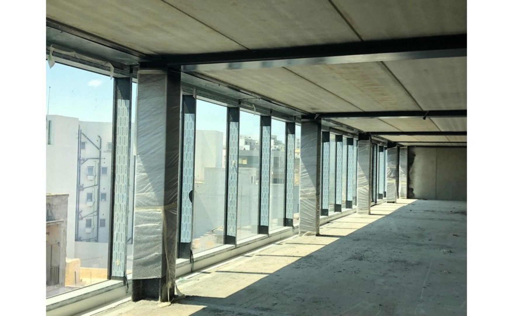 Office for rent in Gzira that has an area of 1900 sqm for rent
