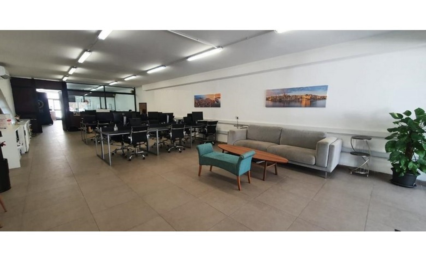 Shops for rent in Malta: 185sqm premises for rent in Gzira