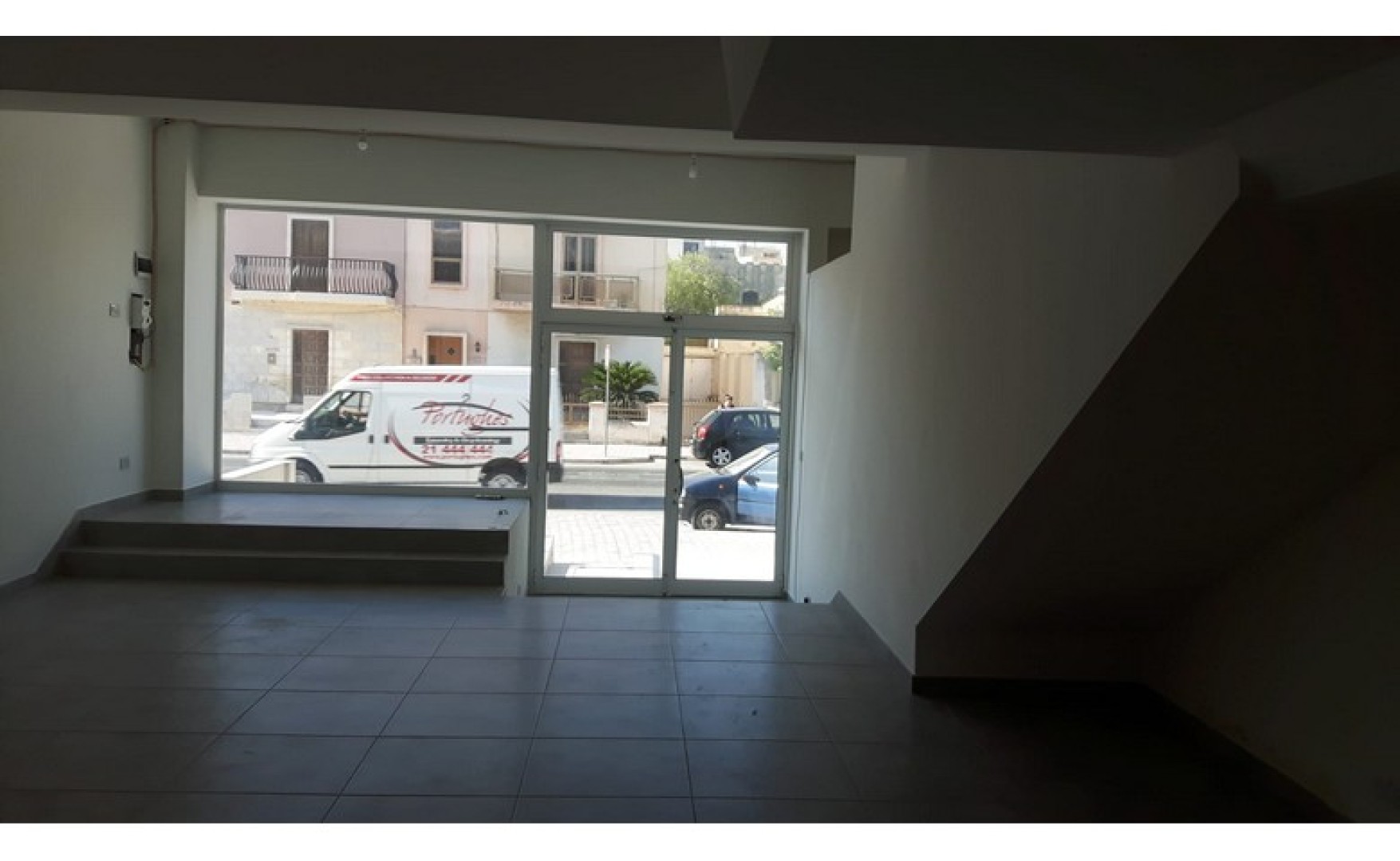 Shops for rent in Malta: Mosta 61sqm class 4b premises