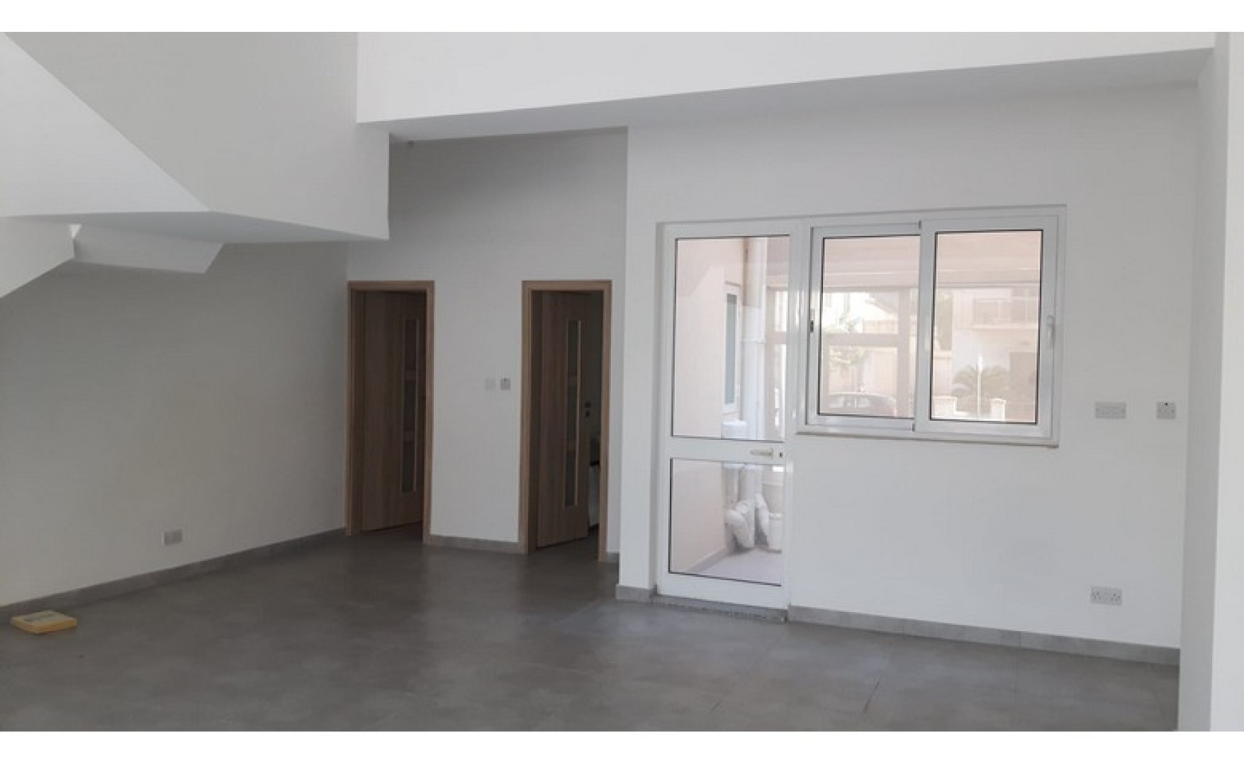 Shops for rent in Malta: Mosta 61sqm class 4b premises
