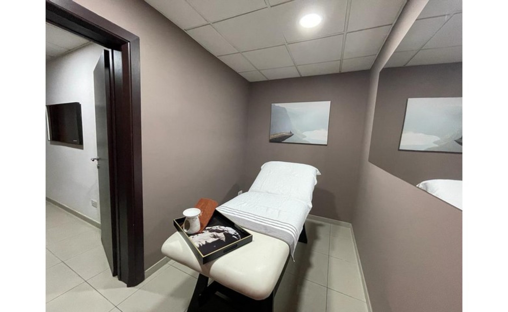 Shops for rent in Malta: Sliema 60sqm commercial premises with class 4B permits
