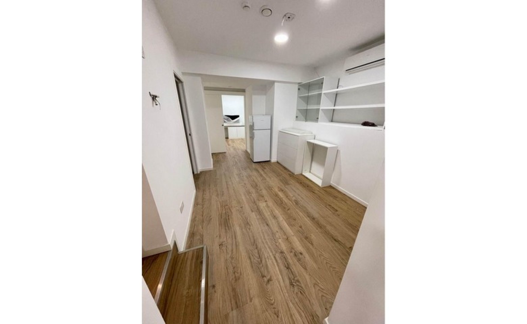 Shops for rent in Malta: 100sqm commercial premises with class 4b permits for rent in Sliema