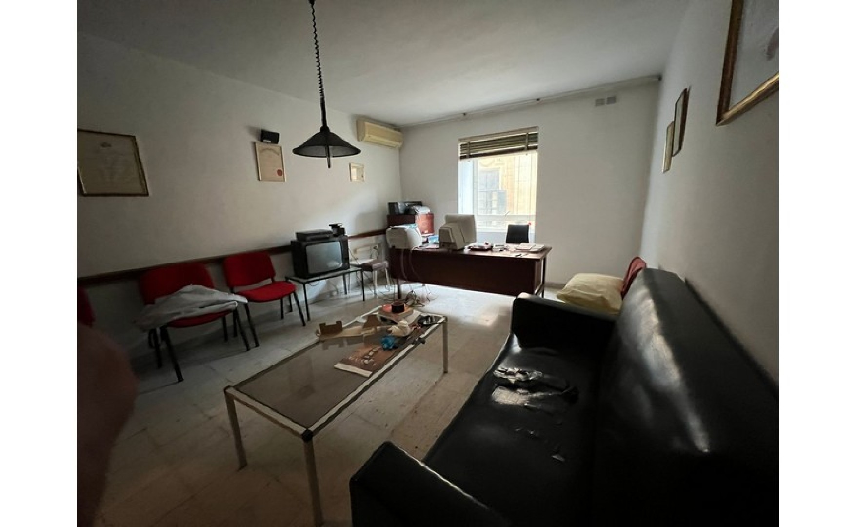 Valletta apartment for rent ideal as an office