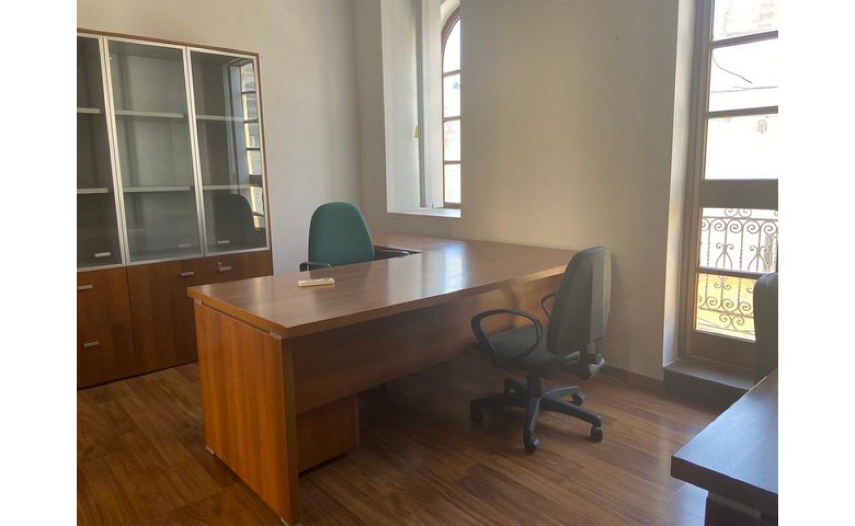 Offices to let Malta: 80sqm first floor office to let in Marsa