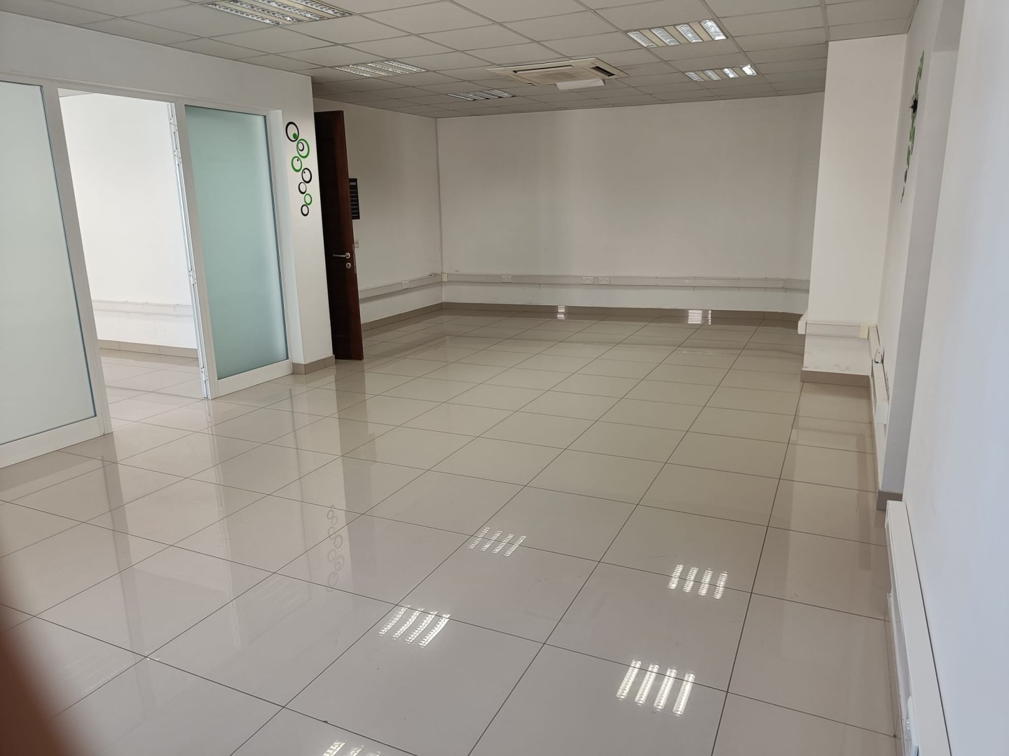 Offices to let Malta: Spacious and Bright Office in Naxxar
