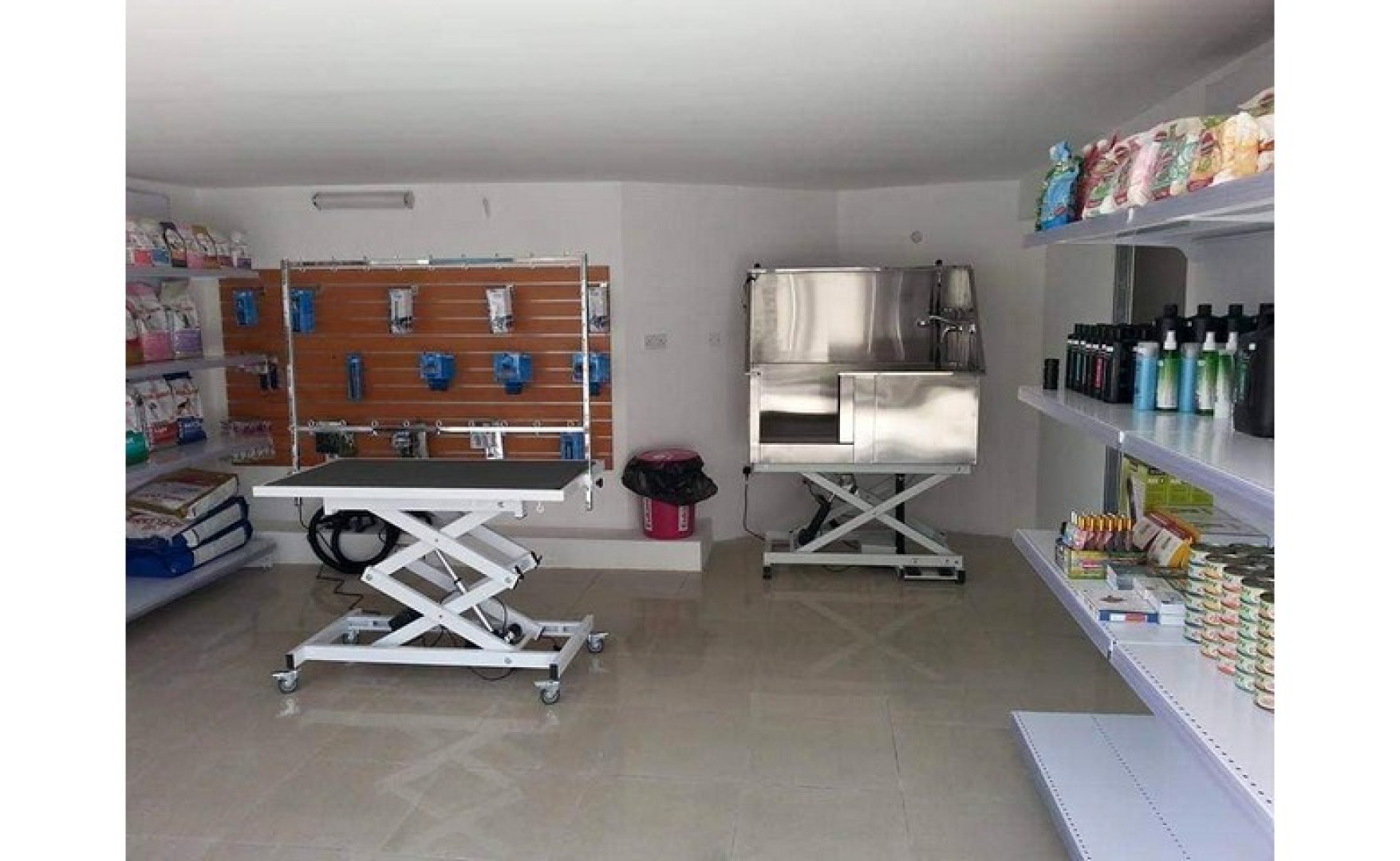Shop to let in Malta: Swieqi 100sqm class 4B property for rent