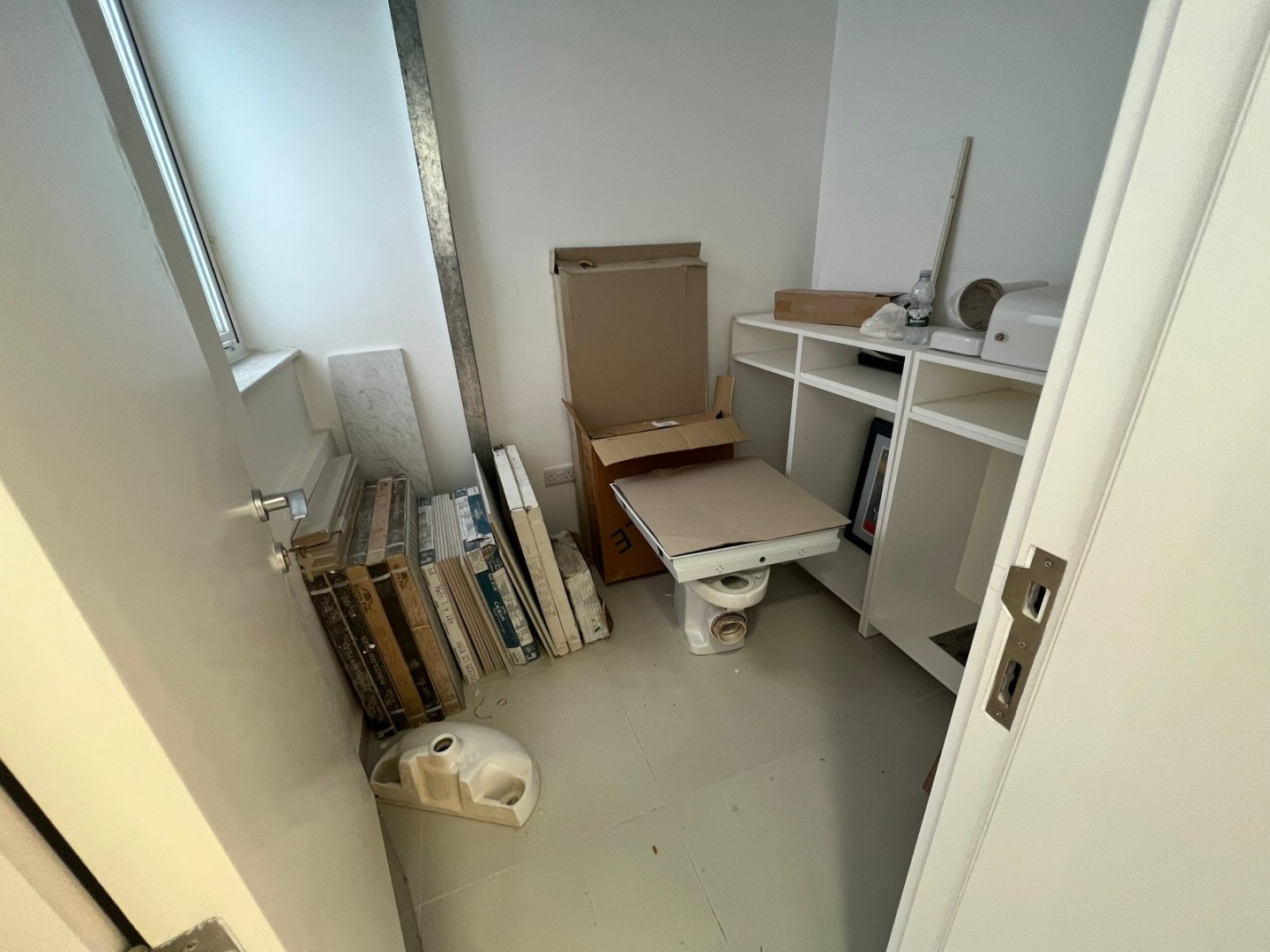 Valletta - central office block for sale and to let