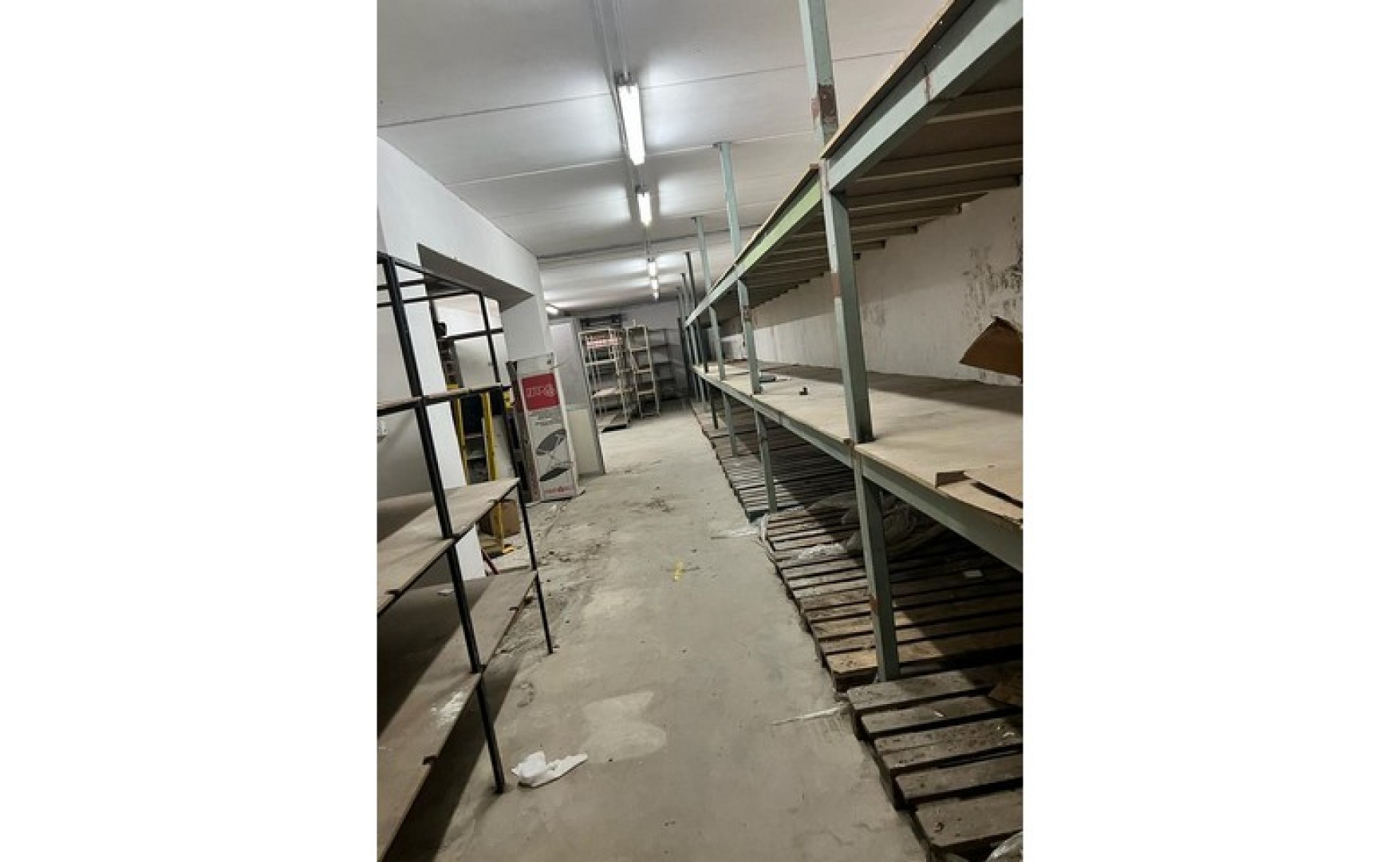 Office in Malta: Mriehel 400sqm commercial premises for rent/sale