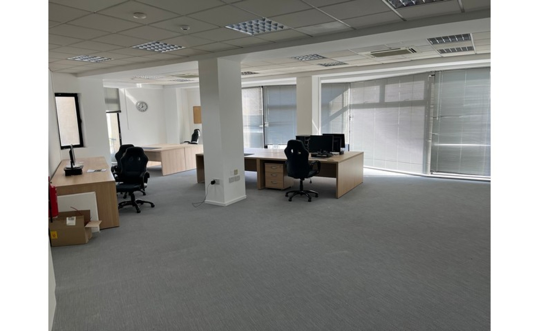 Offices to let in Malta: Gwardamangia 135sqm Office to let in a smart Building , optional parking available