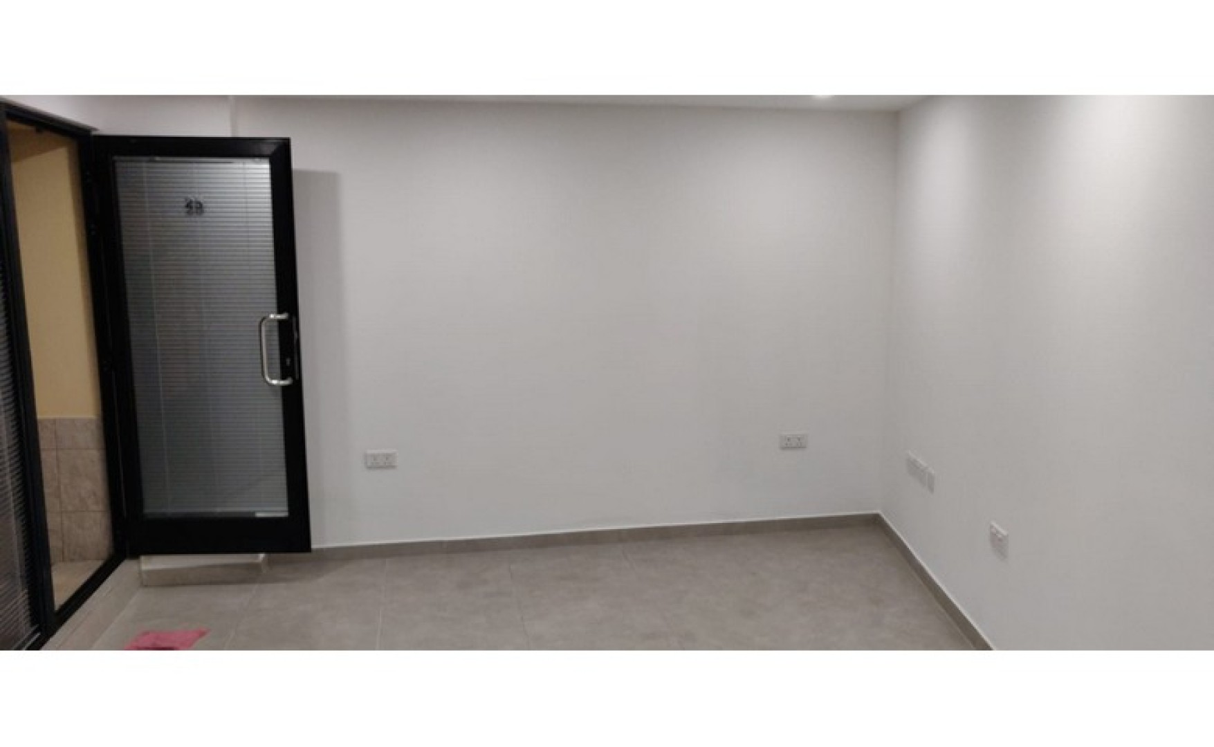 Shops for rent in Malta: Ibragg 20sqm commercial premises for rent