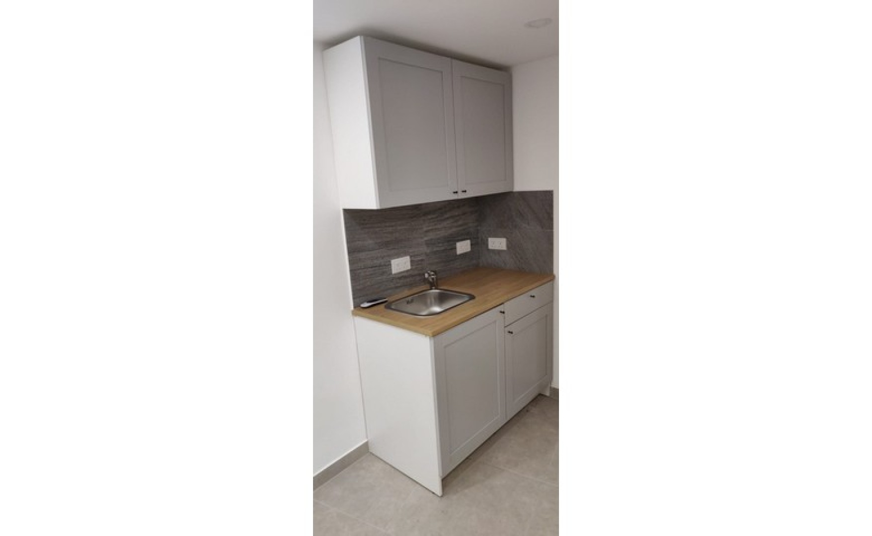 Shops for rent in Malta: Ibragg 20sqm commercial premises for rent