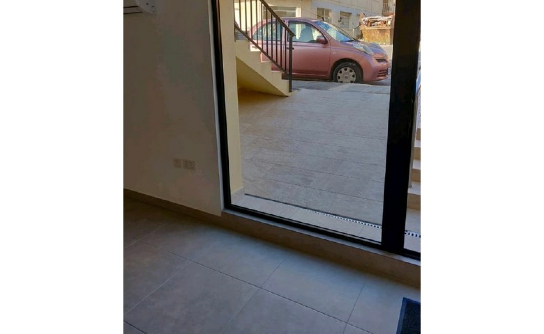 Shops for rent in Malta: Ibragg 20sqm commercial premises for rent