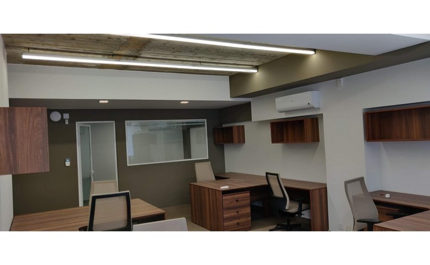 Offices in Malta: Shop or Office To let in Mosta