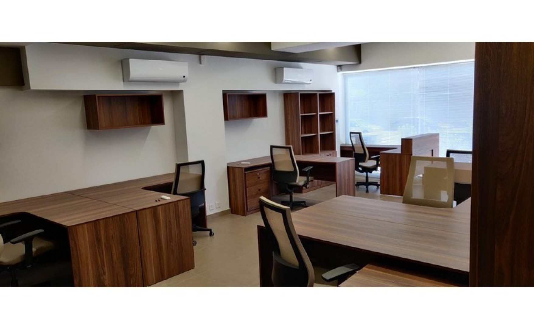 Offices in Malta: Shop or Office To let in Mosta