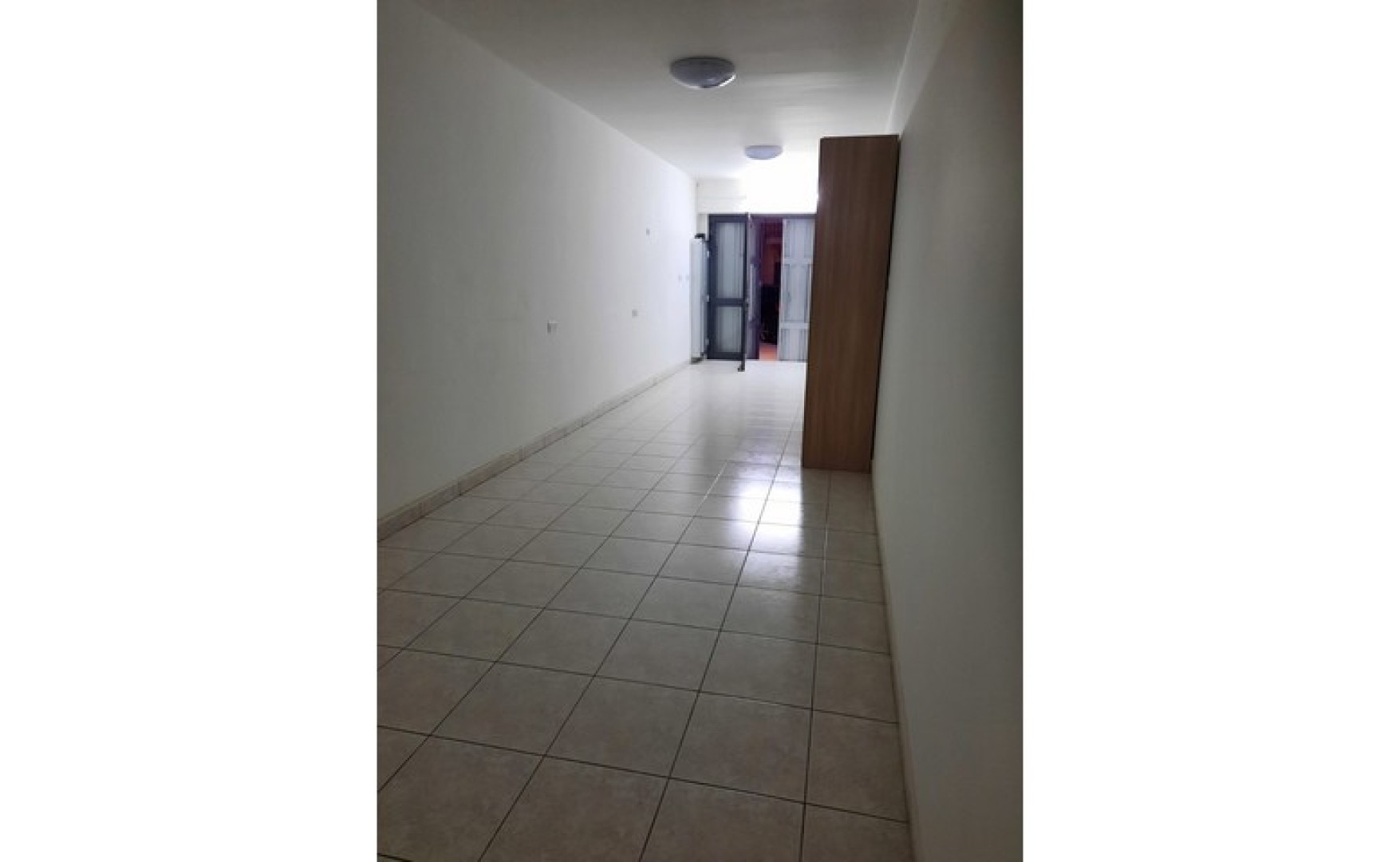 Office/shop to let in Mosta