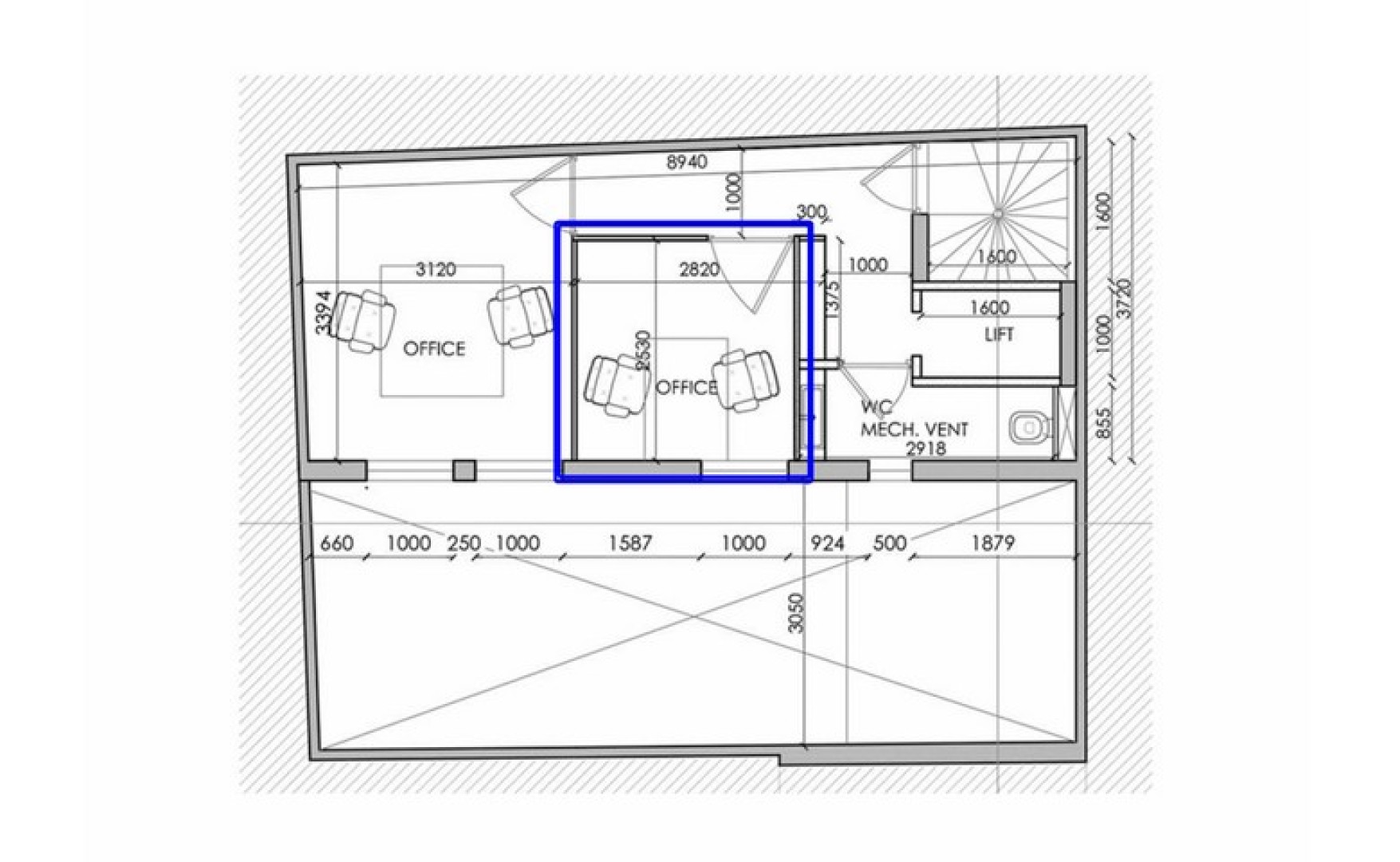 Office to let Malta: Qormi office space for rent for up to 2 people