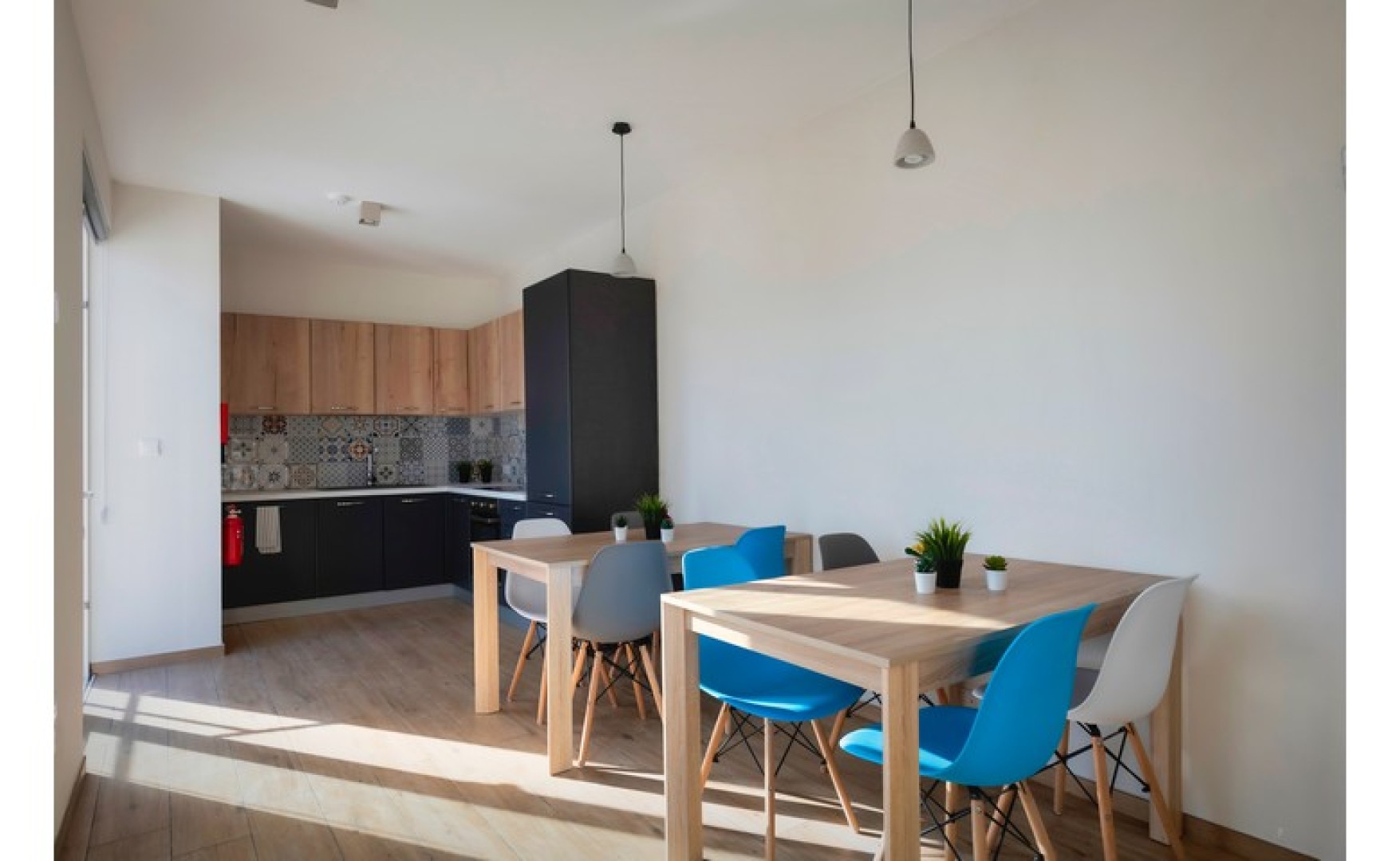 Office for rent in Malta: 16sqm office to let in a commercial building