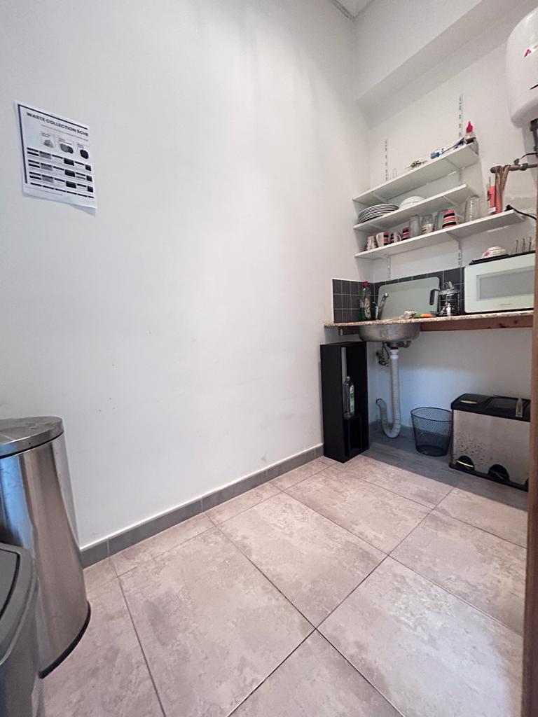 Malta Real Estate: 150 sqm office in Sliema