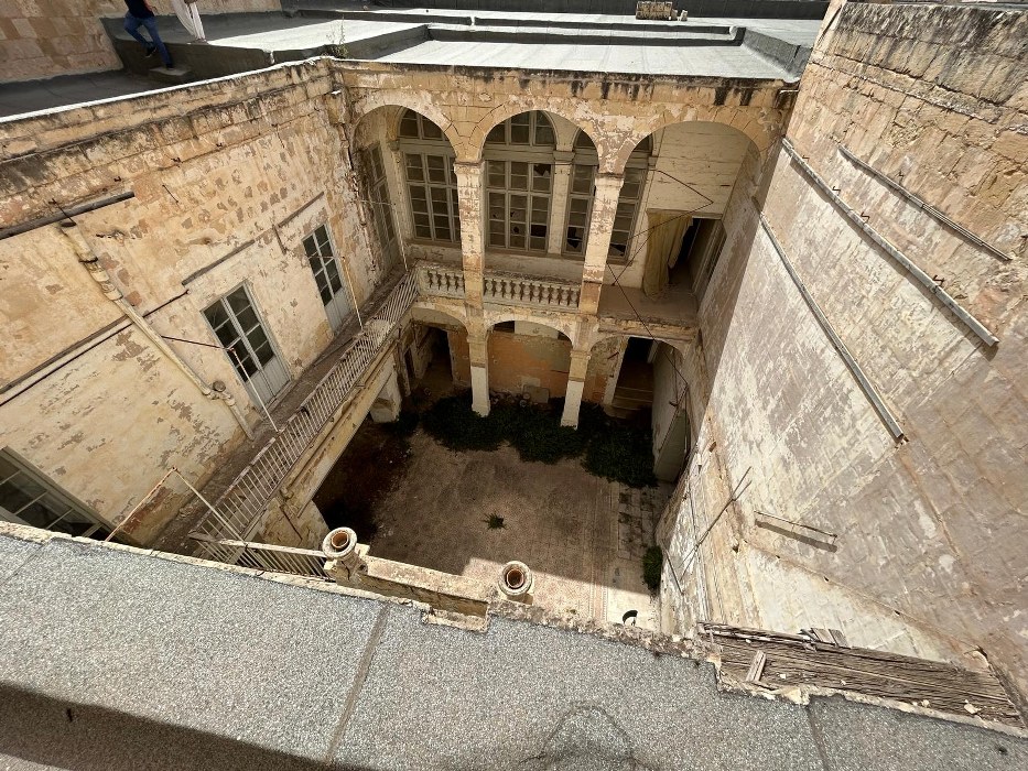 Unique Corner Palazzo for sale in Valletta
