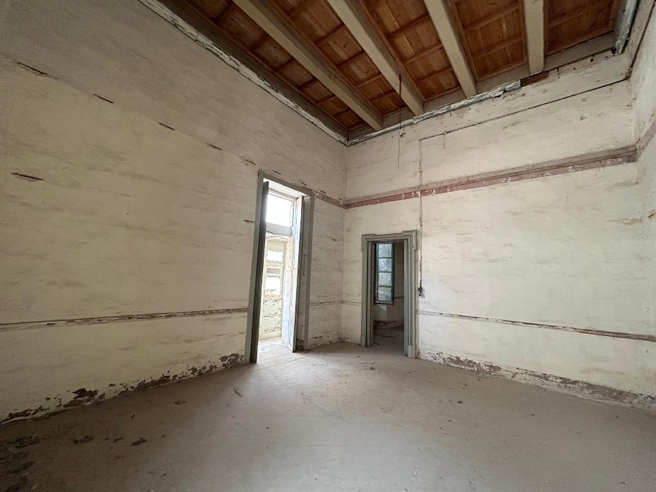 Unique Corner Palazzo for sale in Valletta