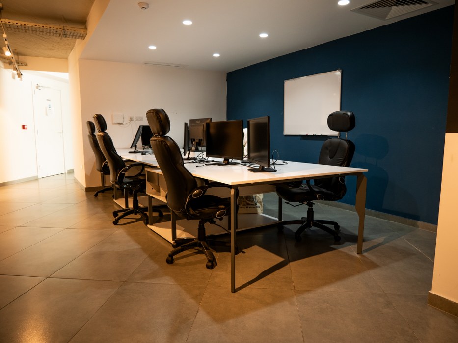 500sqm commercial premises for rent in St Julian's