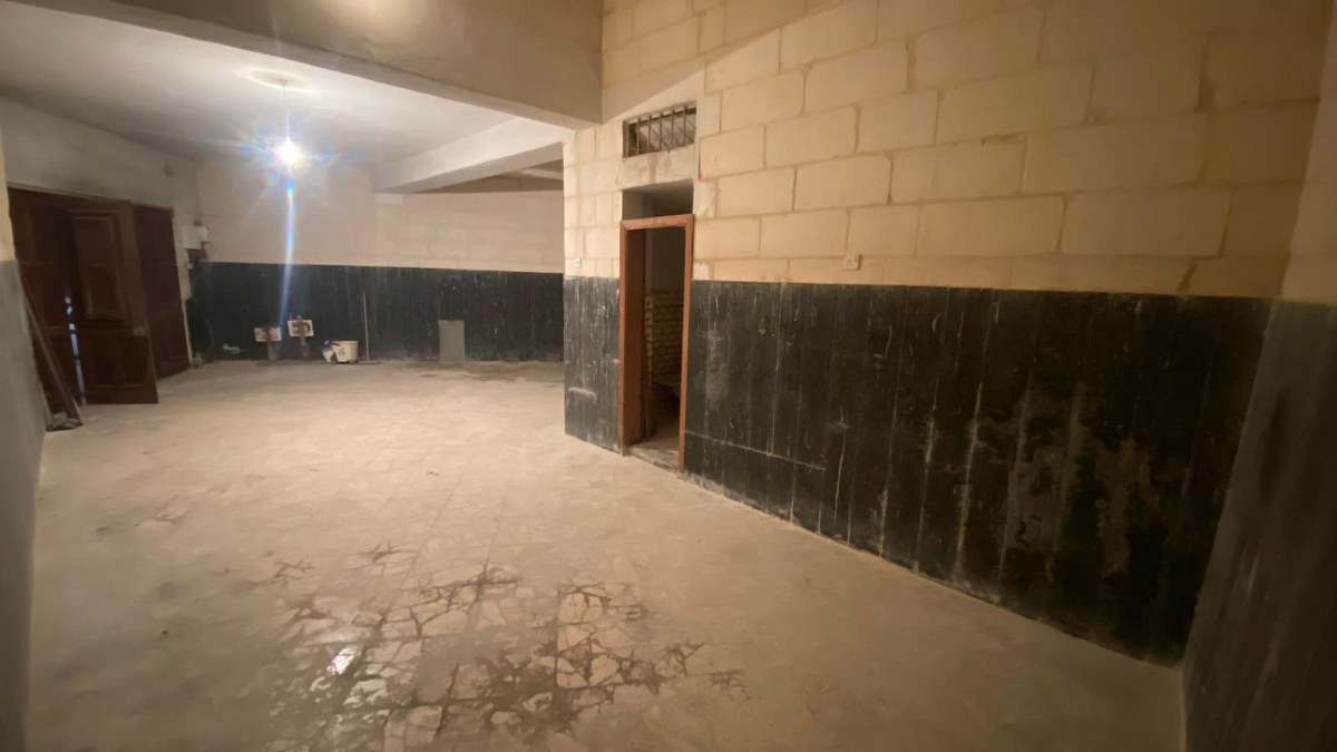 Malta real estate: 120sqm Restaurant for rent in Naxxar piazza with application from outside seating