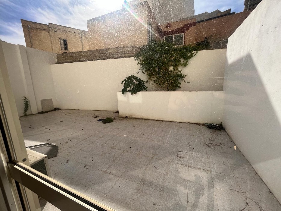 Office for rent in Malta: Sliema 180sqm Seafront Office situated in Qui si sana, Sliema