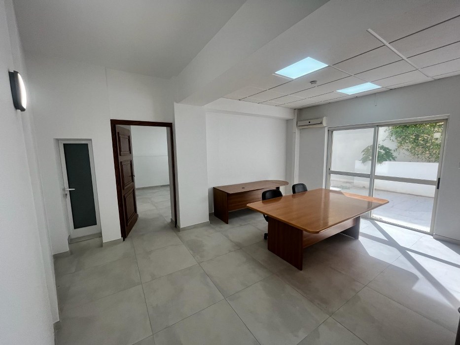 Office for rent in Malta: Sliema 180sqm Seafront Office situated in Qui si sana, Sliema