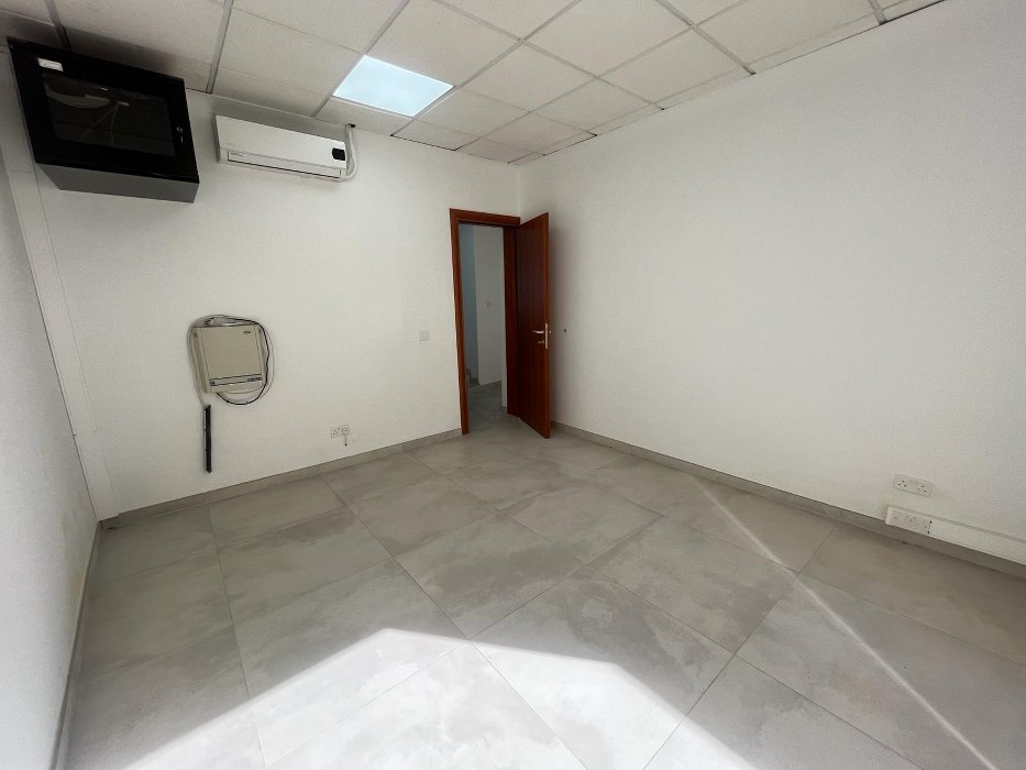 Office for rent in Malta: Sliema 180sqm Seafront Office situated in Qui si sana, Sliema