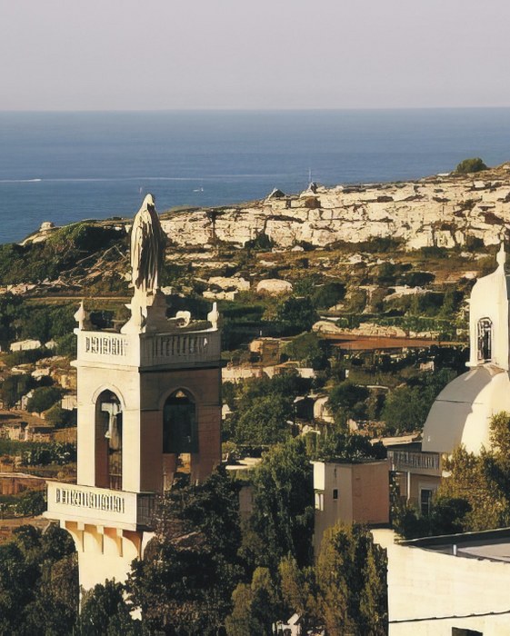 One of a kind Palazzo with Pool and vast Gardens for sale in Wardija