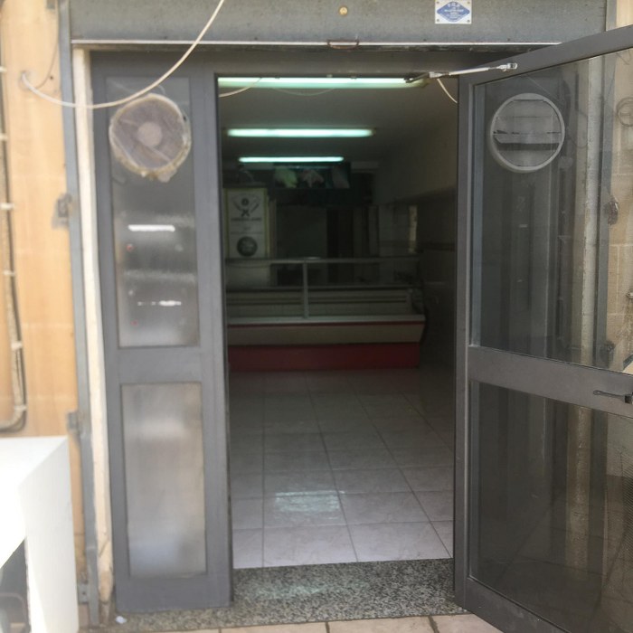 Shops for rent in Malta: 25sqm property in Swatar