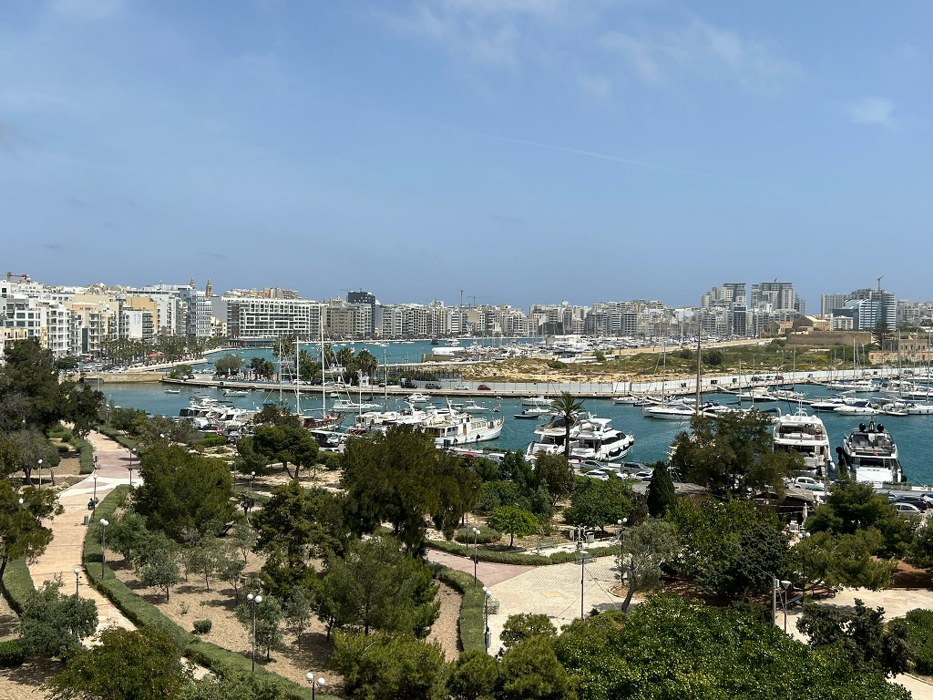 1109sqm penthouse office for rent in the heart of Ta' Xbiex