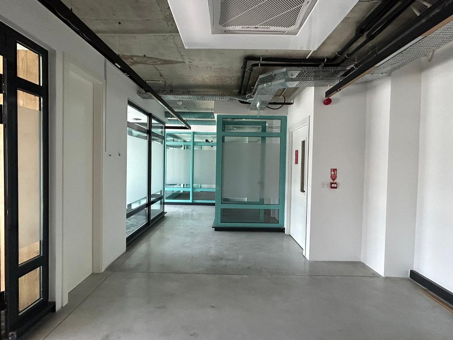 1109sqm penthouse office for rent in the heart of Ta' Xbiex