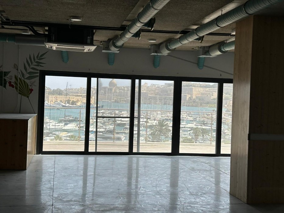 1109sqm penthouse office for rent in the heart of Ta' Xbiex