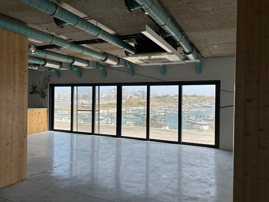 1109sqm penthouse office for rent in the heart of Ta' Xbiex