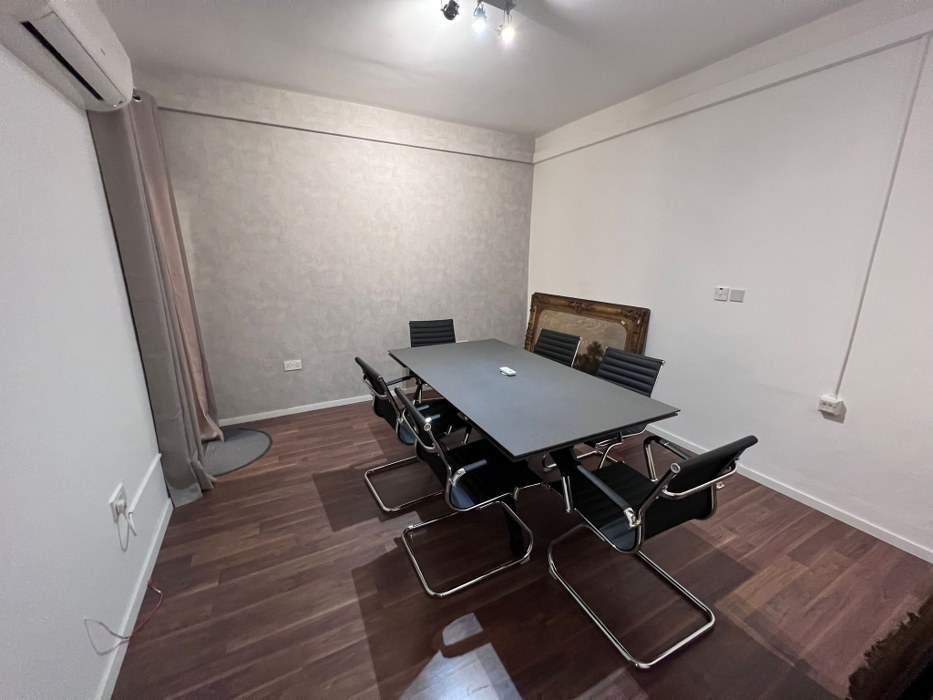 Pieta 138sqm office for rent with 5 rooms