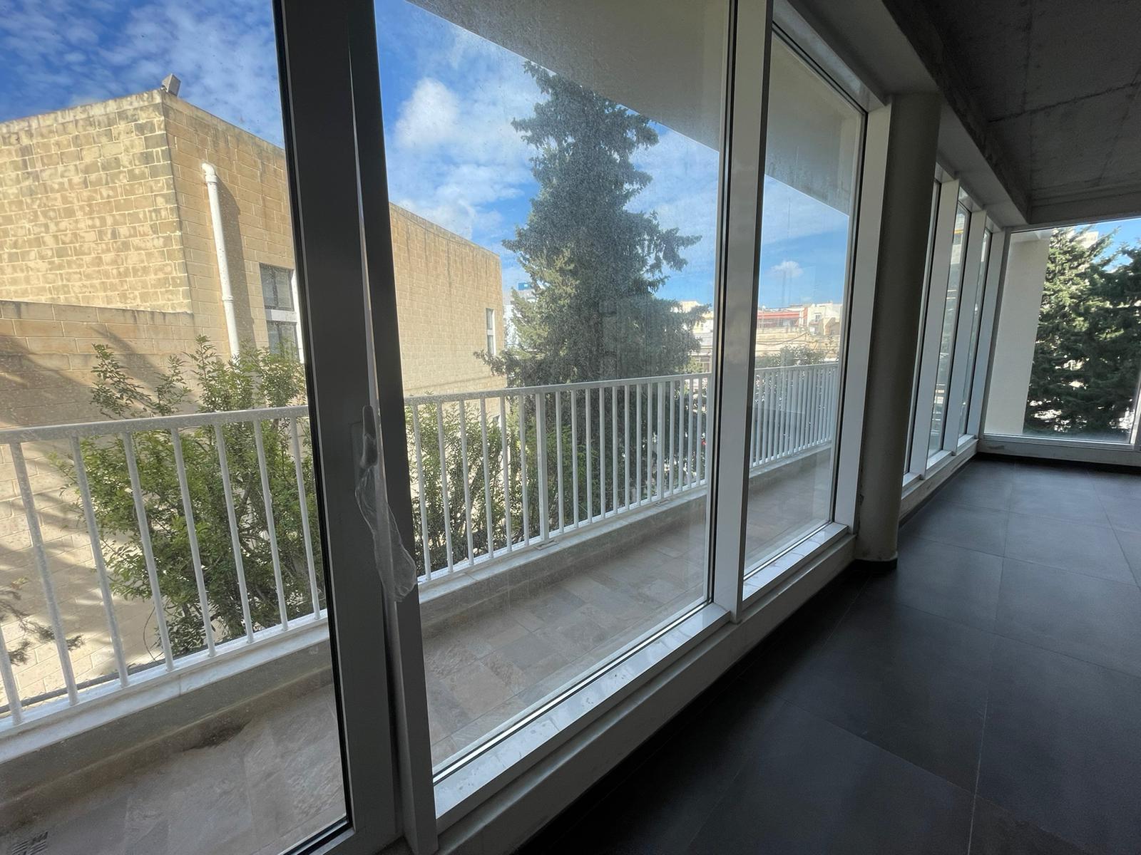 Offices for rent in rent in St Venera with an area of 339sqm